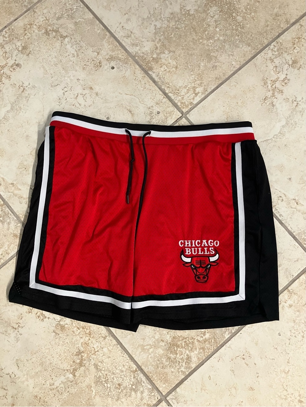 Chicago Bulls Men’s Red Athletic Shorts
